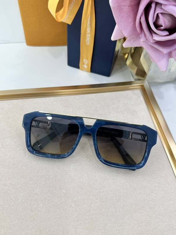 Louis Vuitton Sunglasses Top Quality LVS03819